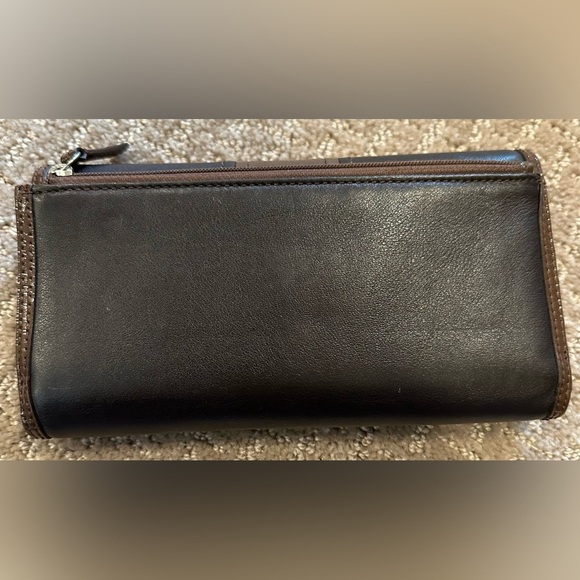 Coach Two Tone Brown Leather/Patent Leather Wallet w/ Checkbook Holder. - Picture 2 of 13